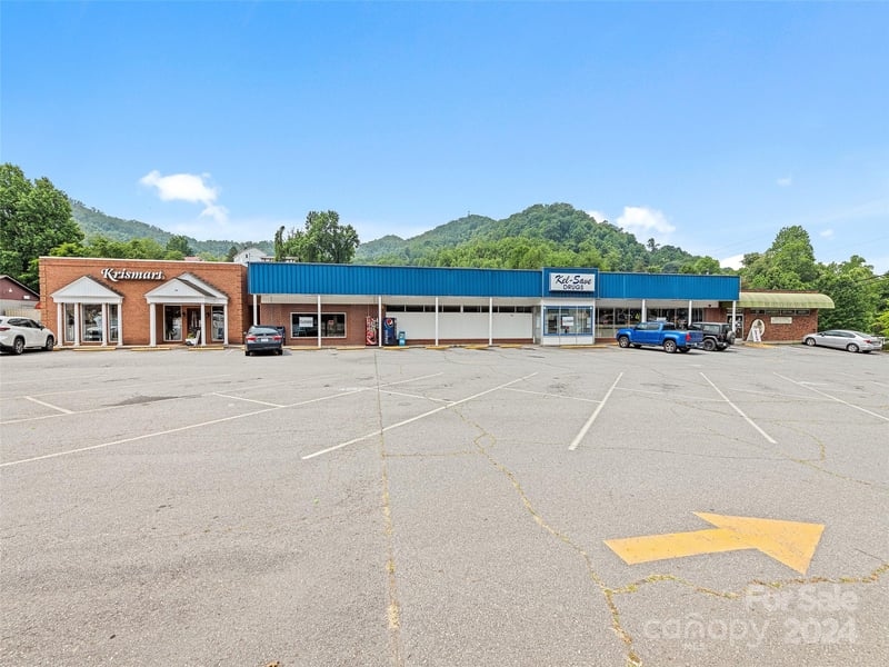 30 Main St, Sylva, NC 28779