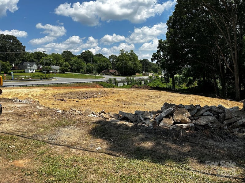 415 White St, Gastonia, NC 28052