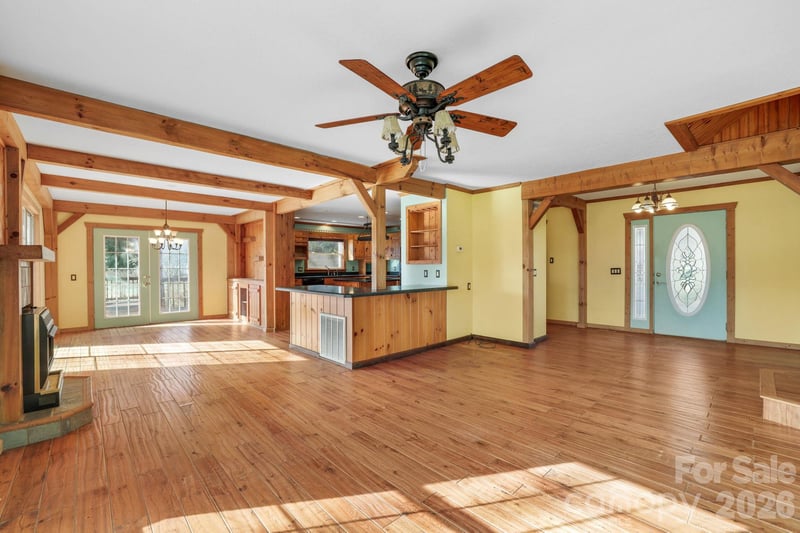 1644 West Deep Creek Rd, Bryson City, NC 28713