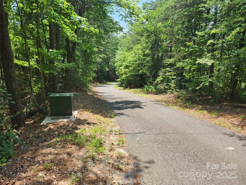 Summit Ct, Lake Lure, NC 28746