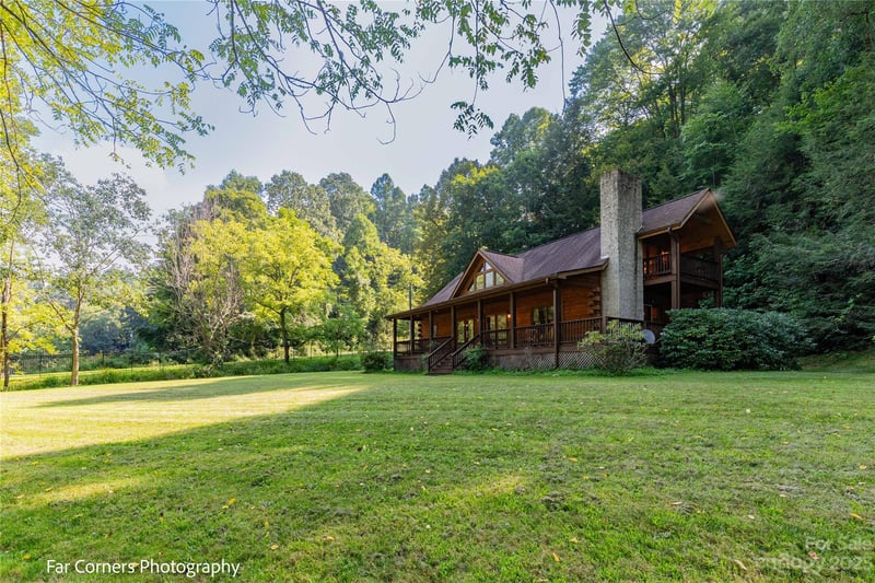 228 Chestnut Mountain Rd, Canton, NC 28716