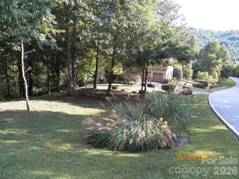 270 Somersby Pw #8, Laurel Park, NC 28739