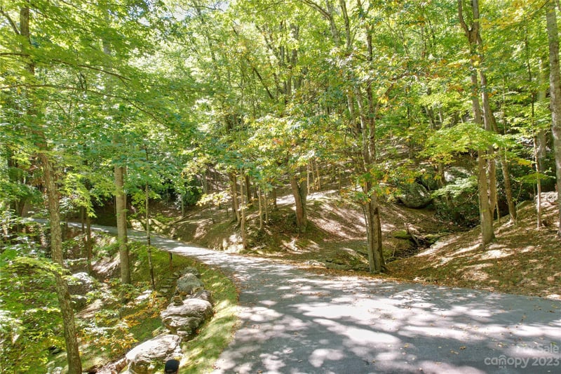 9999 Celo Heights Way #5, Burnsville, NC 28714