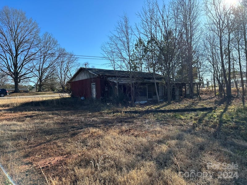 3023 Wilkesboro Hw, Statesville, NC 28625