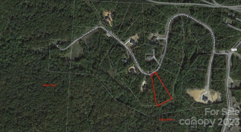 5147 Kings Pinnacle Dr, Kings Mountain, NC 28086