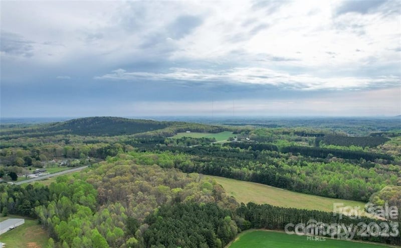 0000 Dallas Cherryville Hw, Bessemer City, NC 28016