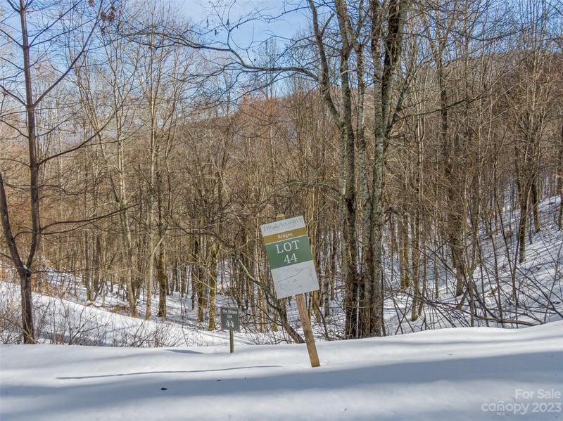 Lot 44 Black Bear Rn, Mars Hill, NC 28754