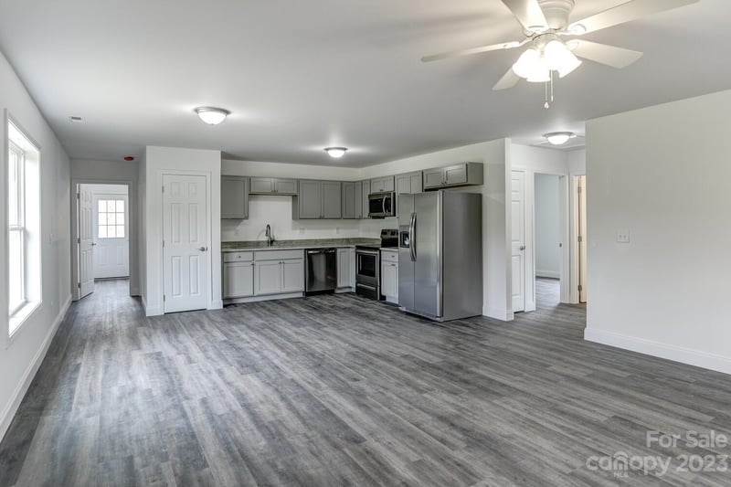 321 Quinn Hill Ln #86, Mars Hill, NC 28754