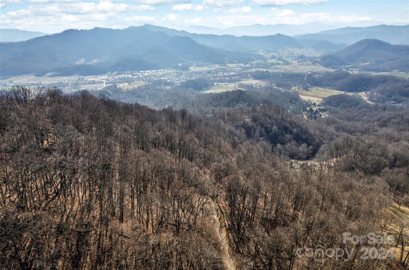 00 Purple Martin Ln, Waynesville, NC 28785
