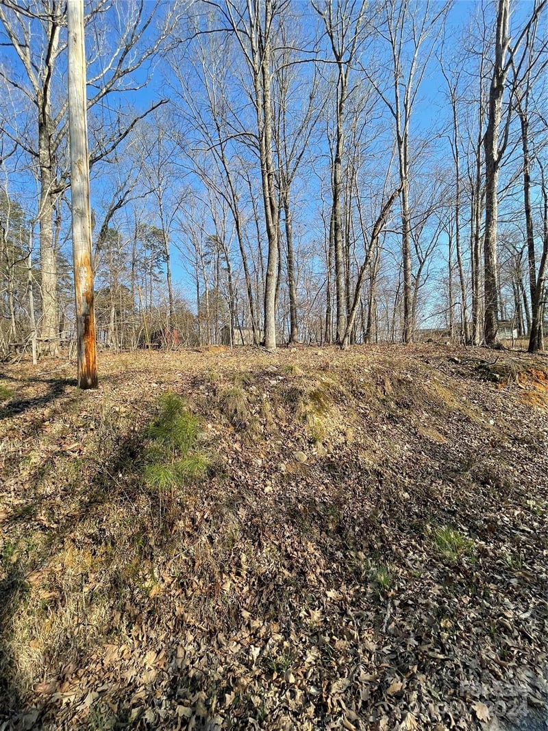 109 Pine Ln #606 & 605, New London, NC 28127