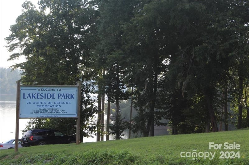 84 Lakeside Ave Lot s 6 & 7, Granite Falls, NC 28630