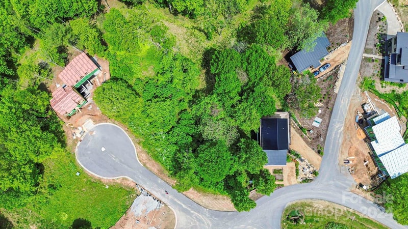 35 Olivette Crossing Pw #72, Asheville, NC 28804