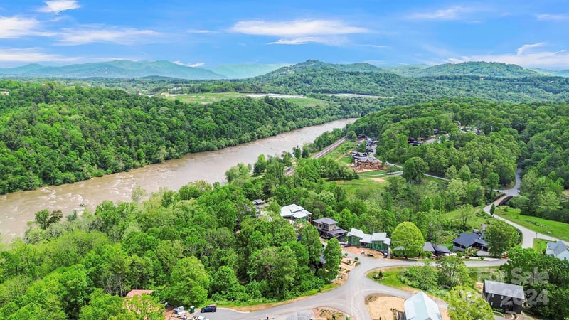 35 Olivette Crossing Pw #72, Asheville, NC 28804