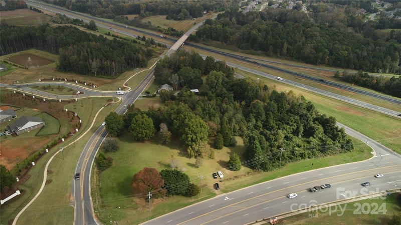 8925 Fairview Rd, Mint Hill, NC 28227