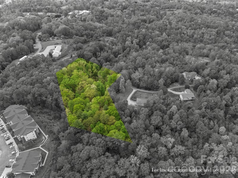 000 Yancey Ridge Ln, Marion, NC 28752