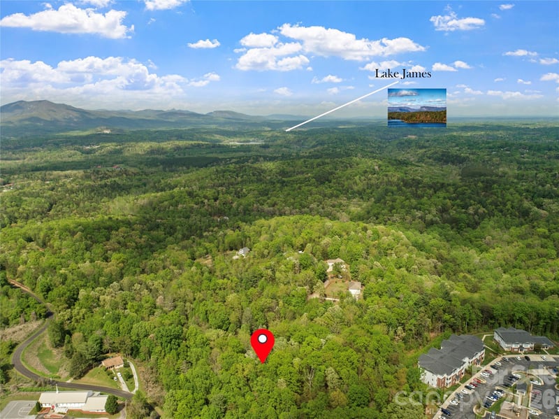 000 Yancey Ridge Ln, Marion, NC 28752