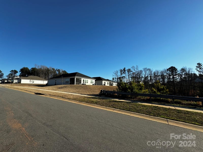Bright Rd, Charlotte, NC 28214