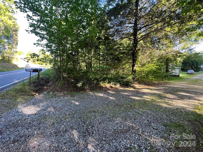 3375 Nc 126 Hw, Morganton, NC 28655
