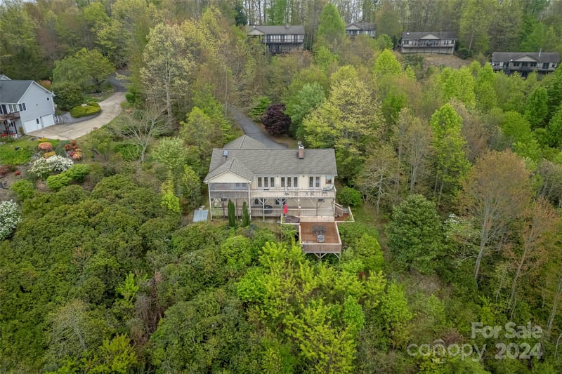 70 Moor Ln, Brevard, NC 28712