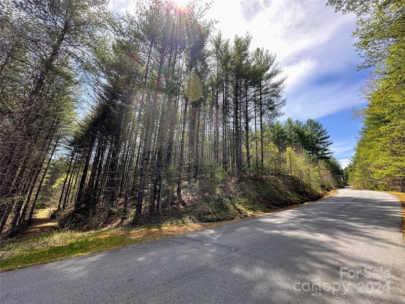 National Forest Dr #132, Lenoir, NC 28645
