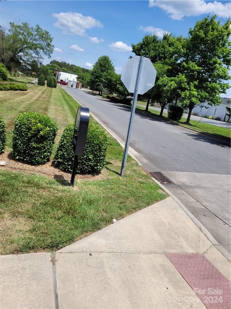 1821 Dale Earnhardt Blvd, Kannapolis, NC 28083