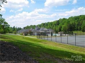 238 Potters Ldg, Denton, NC 27239