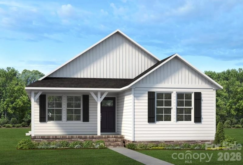 2108 Island View Ln, Connelly Springs, NC 28612