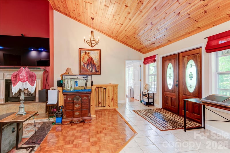 6 Majestic Tc, Hendersonville, NC 28739