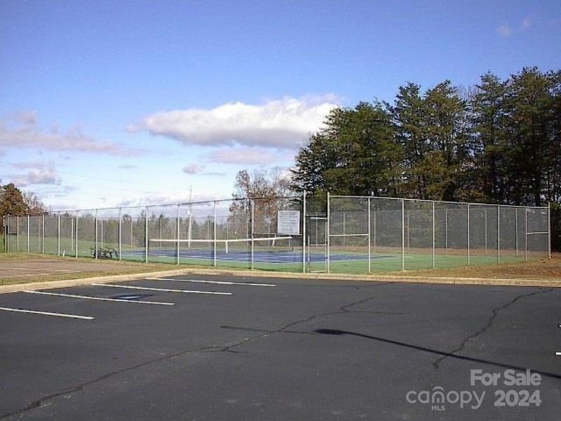 3996 Palmer Cir, Morganton, NC 28655