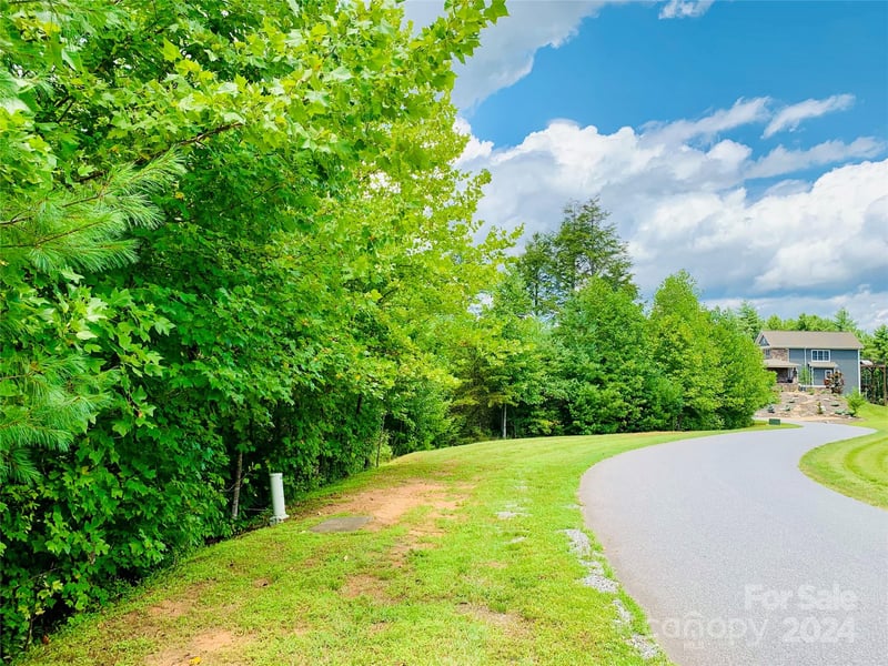 Rocky Falls Ln #149, Lenoir, NC 28645