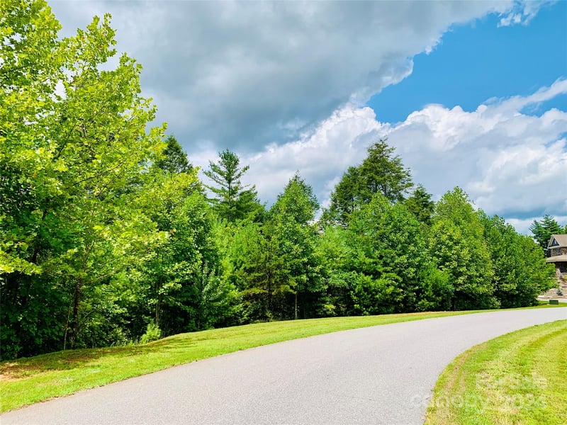 Rocky Falls Ln #149, Lenoir, NC 28645