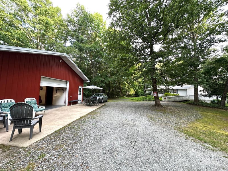 251 Rainbow Rapids Rd, Rutherfordton, NC 28139
