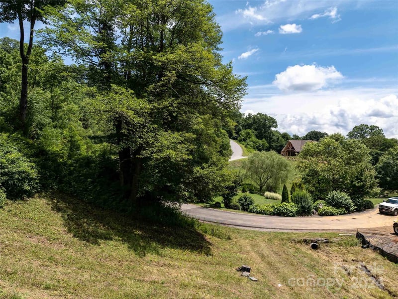 0 Sleepy Hollow Dr, Waynesville, NC 28785