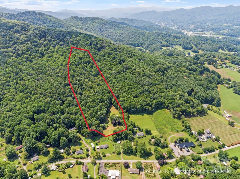 145 Appalachian Dr, Burnsville, NC 28714