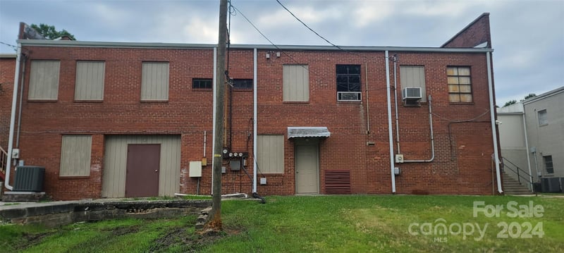 215 Main St, Troy, NC 27371