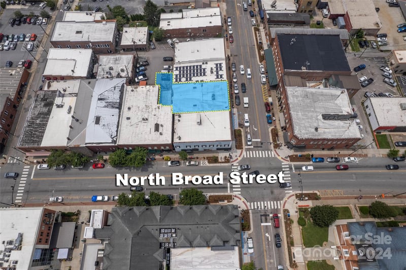 15 Main St, Brevard, NC 28712