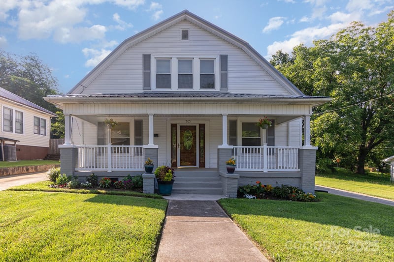 205 Martin Luther King Jr Ave, Salisbury, NC 28144