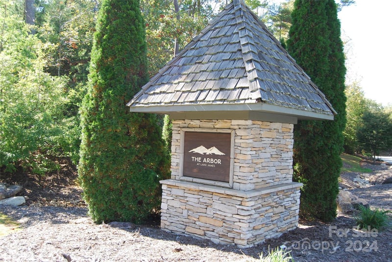 65 Dockside Dr #2, Nebo, NC 28761