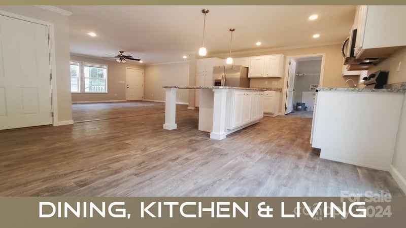 38 Enochs Way, Fletcher, NC 28732