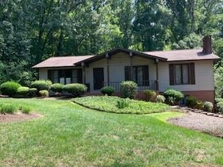 432 Magnolia Rd, North Wilkesboro, NC 28659