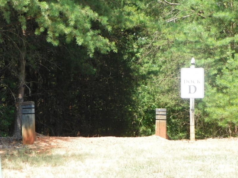 287 Badin View Dr, New London, NC 28127