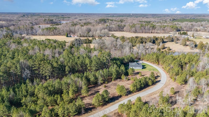 1283 Sunset Pointe Dr, Salisbury, NC 28146