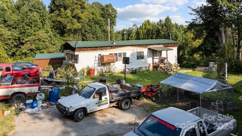 47 Denny Ln, Marshall, NC 28753