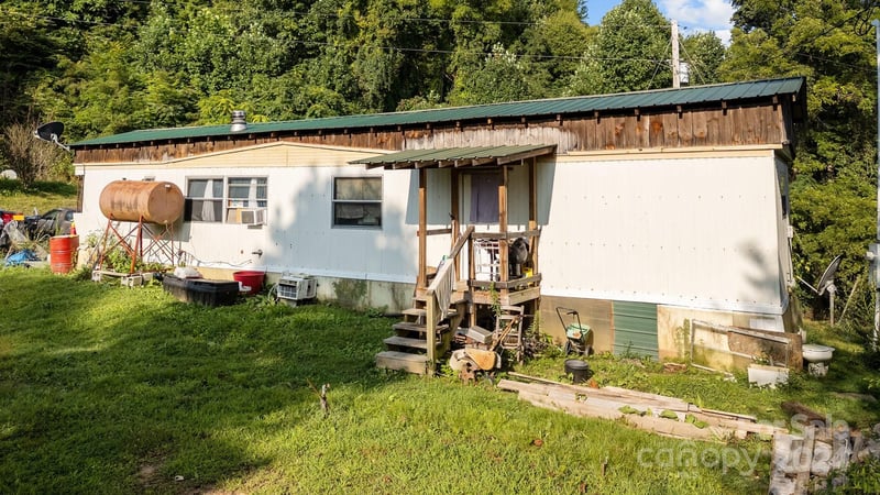 47 Denny Ln, Marshall, NC 28753