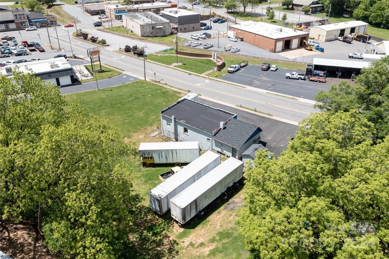 15 Carolina Ave, Maiden, NC 28650