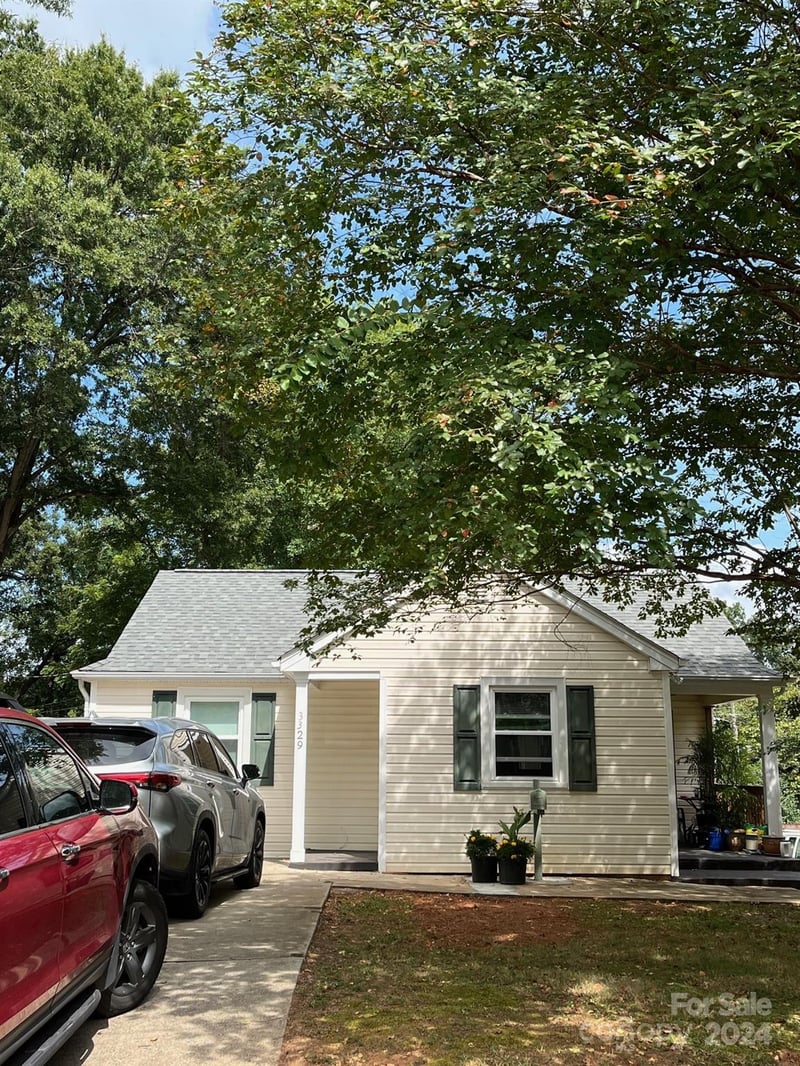 3329 Draper Ave, Charlotte, NC 28205