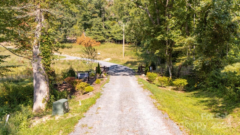 Clear Creek Dr #15, Spruce Pine, NC 28777