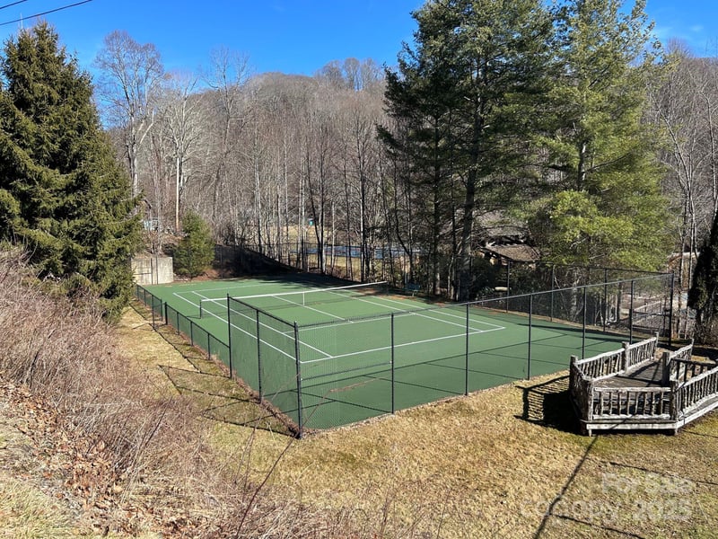 337 Hamlin Ln #96, Mars Hill, NC 28754