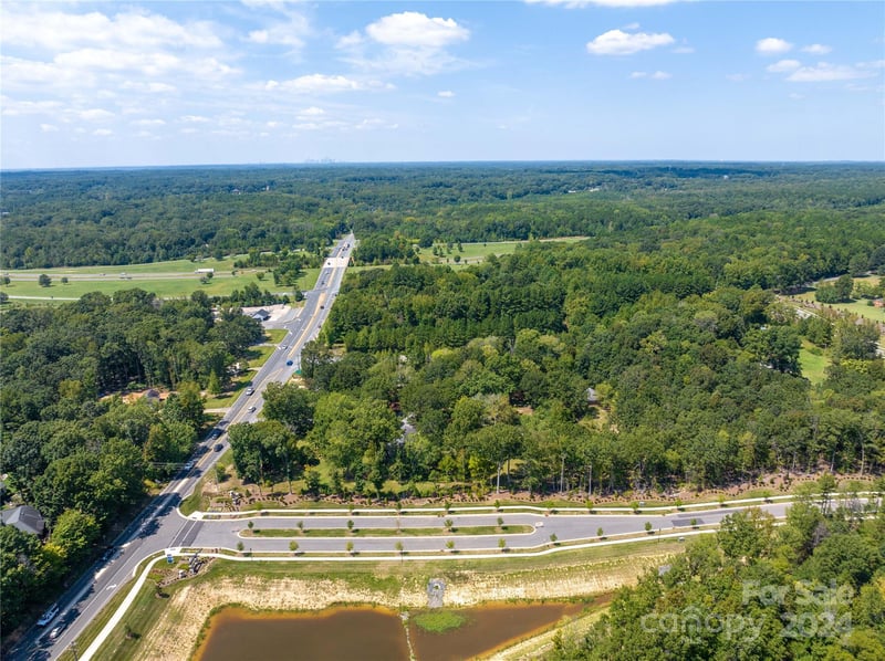 Allen Black Rd, Matthews, NC 28104