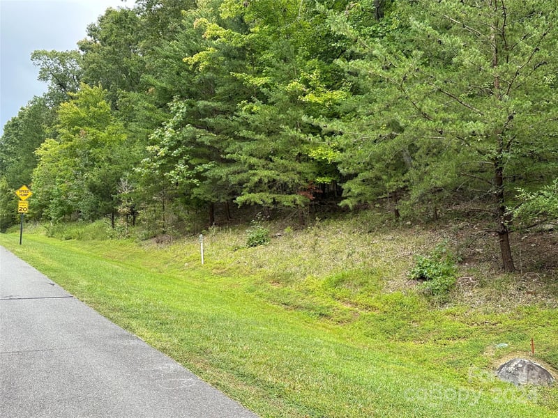 635 Rocky Cove Ln, Denton, NC 27239